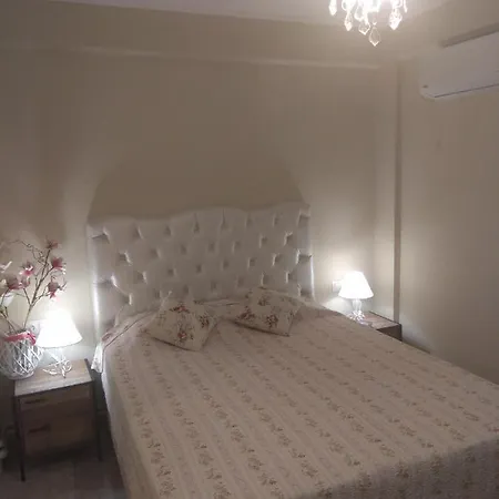 Hostel Elli