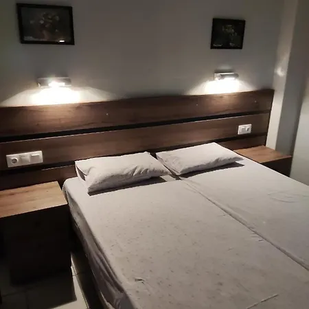Hostel Elli With Free Private Parking *