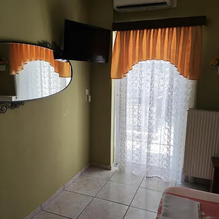 Elli Hostel Olympiaki Akti