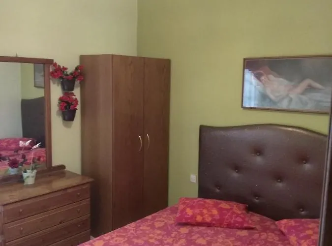 Elli With Free Private Parking Hostel Olympiaki Akti