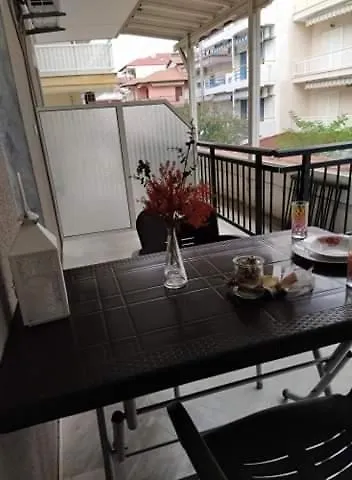 Elli With Free Private Parking *