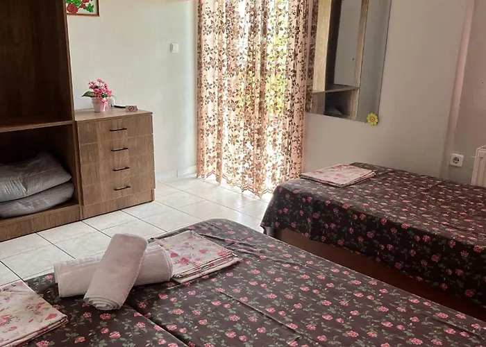 Hostel Elli With Free Private Parking