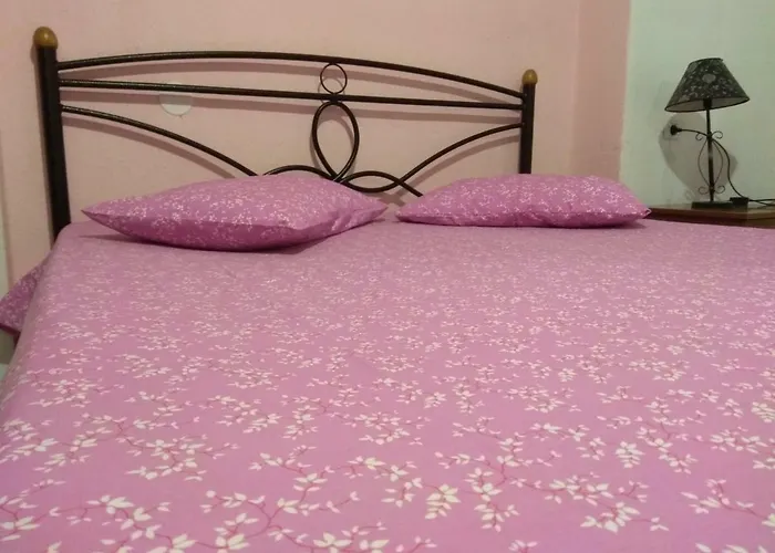 Hostel Elli With Free Private Parking *