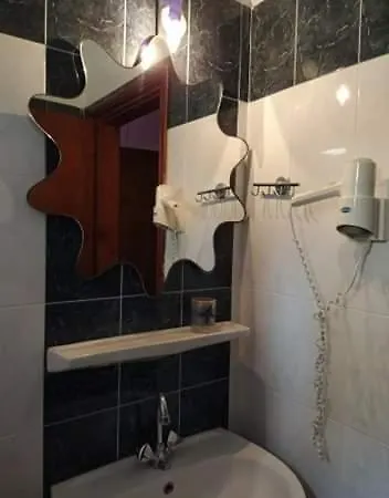 Elli Hostel Olympiakí Aktí