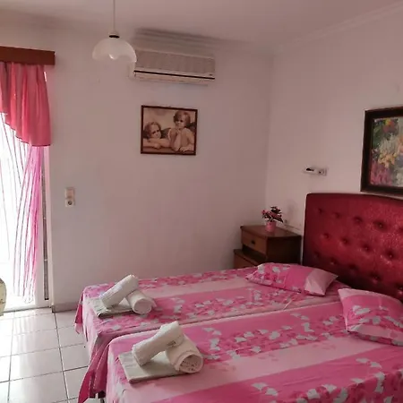 Elli * Olympiakí Aktí