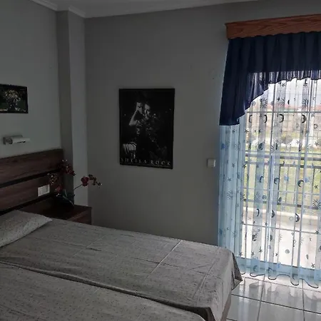 Hostel Elli Olympiakí Aktí