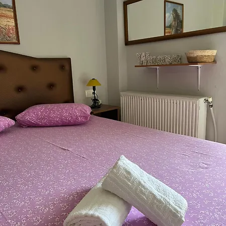 Elli Hostel