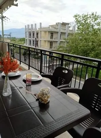 Hostel Elli With Free Private Parking Olympiakí Aktí