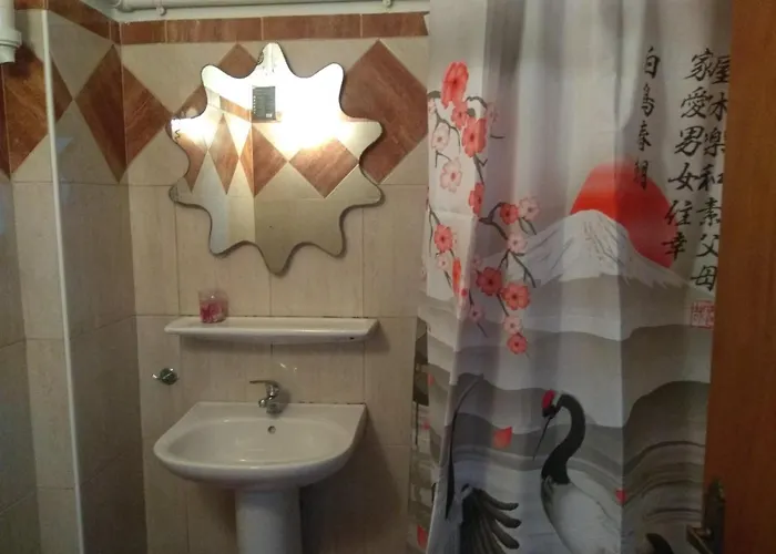 Elli With Free Private Parking Hostal